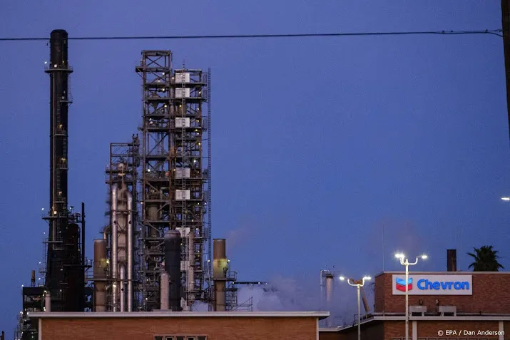 oeso contactpunt kijkt naar belastingontwijking chevron