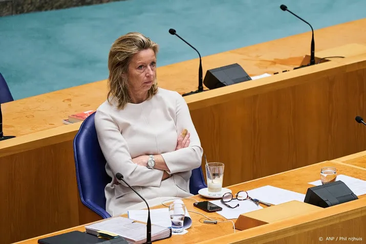 ollongren alles bekijken om veilig te kunnen stemmen