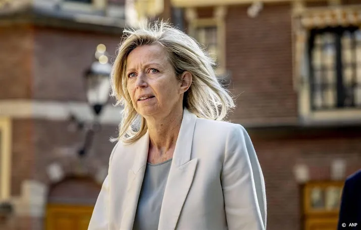 ollongren wil pas reageren op aanslag nordstream na onderzoeken