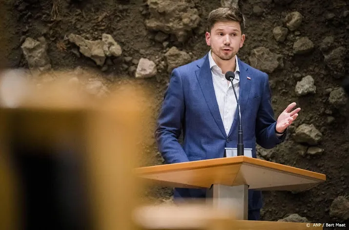 om bekijkt uitspraken fvd kamerlid over bezetten parlement
