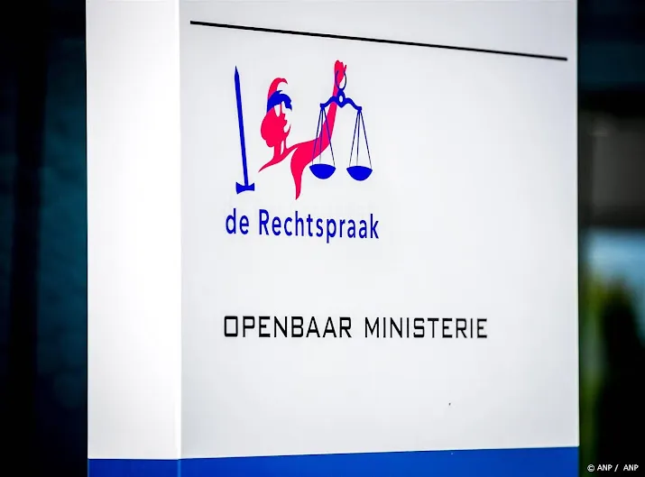 om eist 8 jaar cel en tbs tegen vlijmense leraar in zedenzaak
