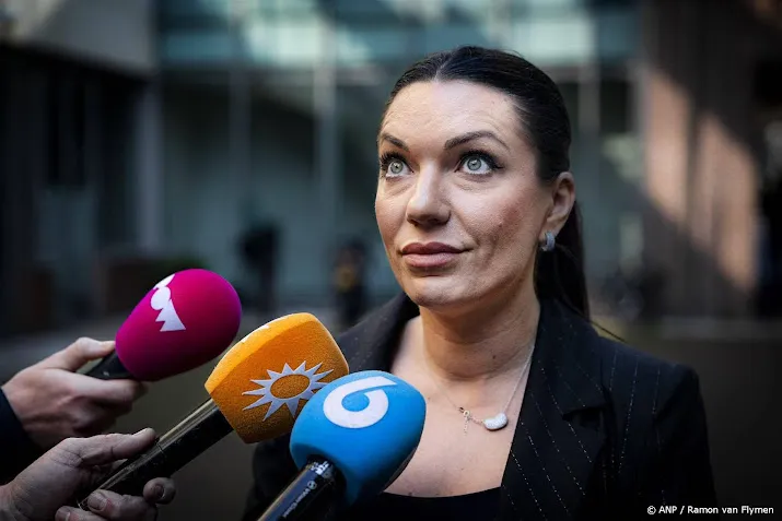om enige wat jill helena wil is dat ali b zijn misstap erkent