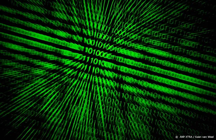 om gaat hacker die naaktbeelden stal vervolgen