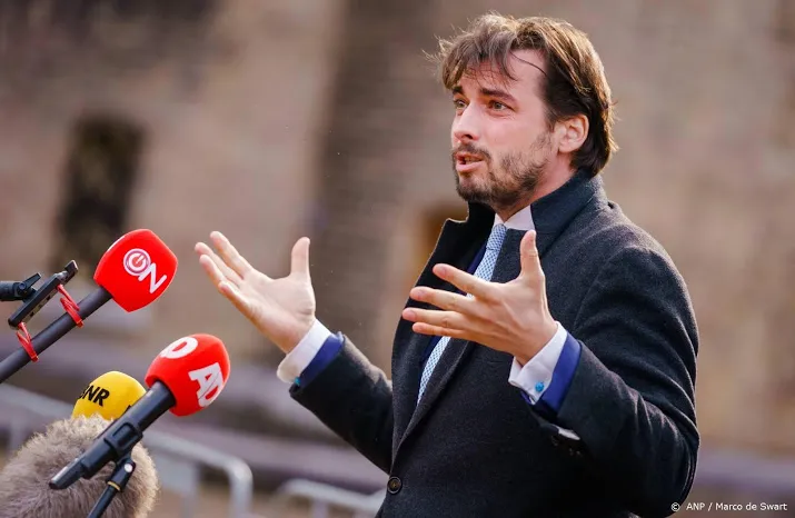 om geen bewijs voor ronselen volmachten door thierry baudet