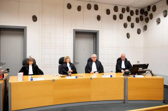 om in hoger beroep in zaak sharleyne