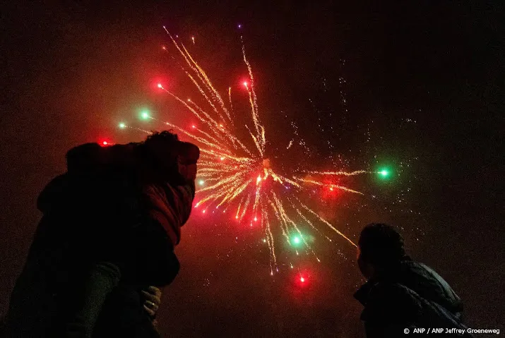 om recordhoeveelheid verboden vuurwerk in beslag genomen