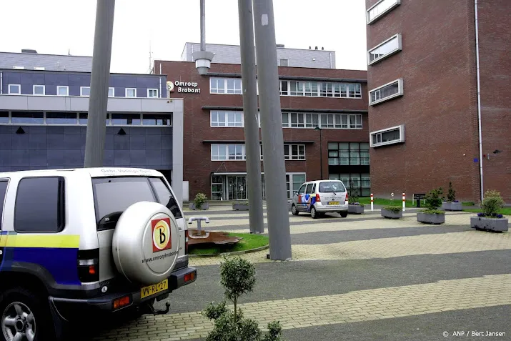 omroep brabant haalt logos van autos wegens bedreigingen