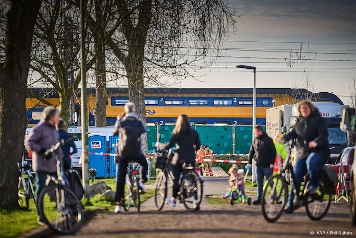 omwonenden treinongeval donderdag bijeen in voorschoten
