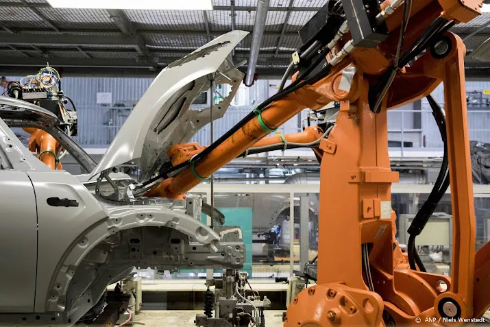 onderzoek fikse daling autoproductie voorzien in europa