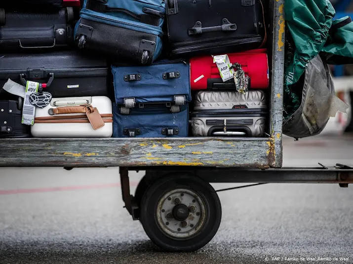 ook grootste luchthaven parijs kampt nog met kofferproblemen