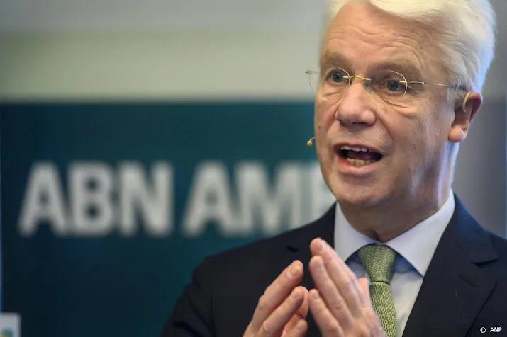 ook oud topman abn amro van dijkhuizen verdachte in witwaszaak