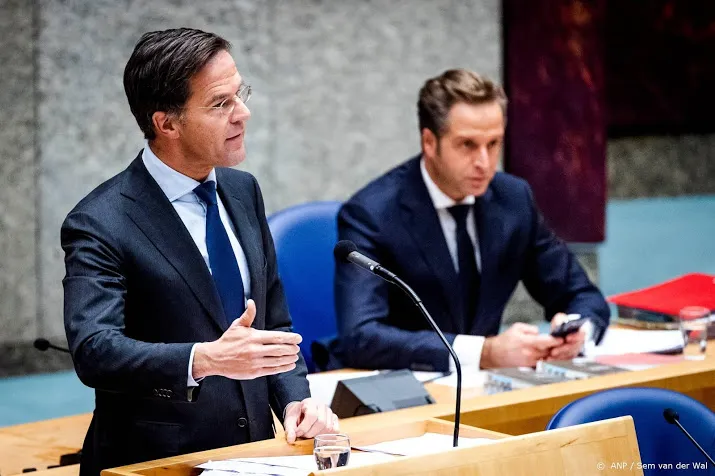 ook rutte geeft fouten in vaccinatiedossier toe