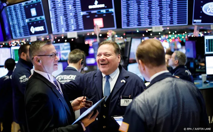 ook wall street toont herstel