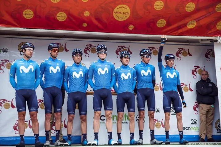ook wielerploeg movistar ruim twee weken niet in actie