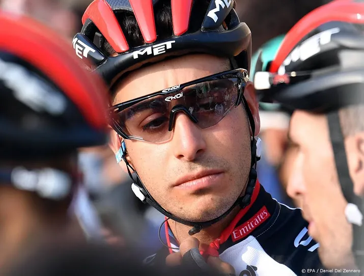 operatie houdt aru uit giro ditalia