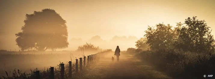 opnieuw lokaal erg mistig in de ochtend