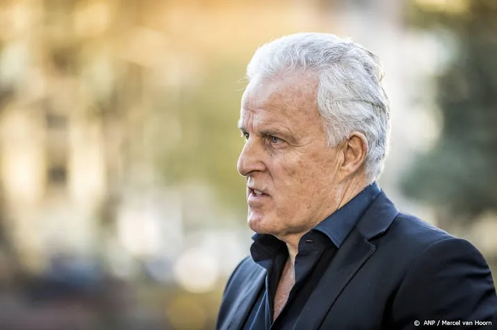 opnieuw verdachte aangehouden in moordzaak peter r de vries