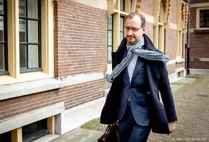 oppositie en fnv woest op wiebes om uitspraak zzpers