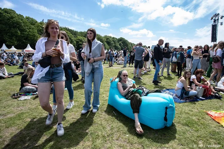 organisatie parkpop heel tevreden over eerste editie malieveld