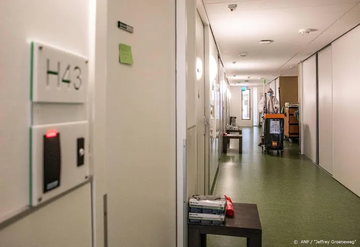 ouderenbond voorzichtigheid geboden en duidelijkheid gevraagd