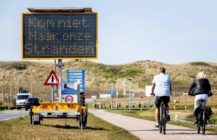 paaszondag mooi weer maar blijf thuis