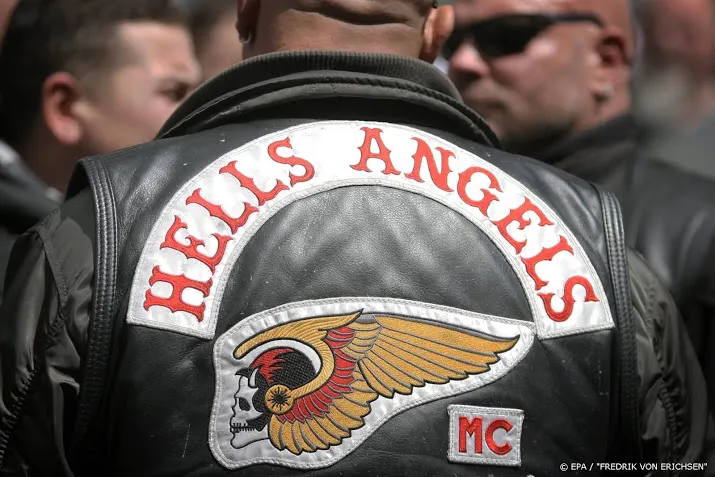 pand hells angels heiloo blijft op slot