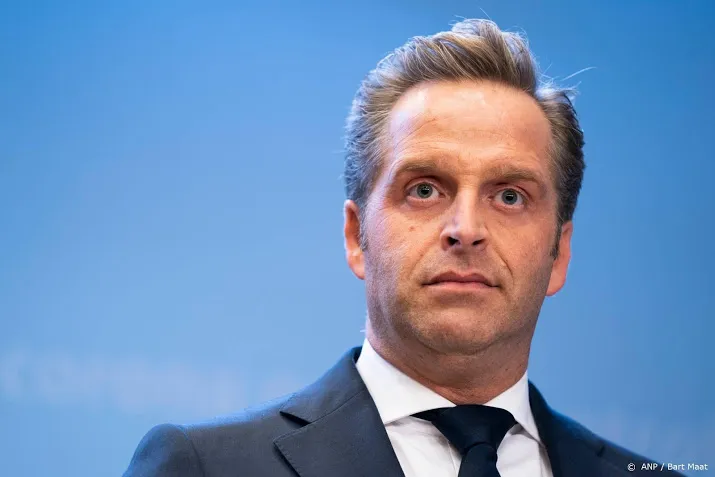 per 1 december zonder klachten test na contact met besmet persoon