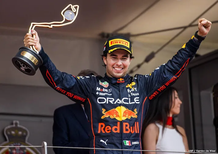 perez blijft tot en met 2024 teamgenoot verstappen bij red bull