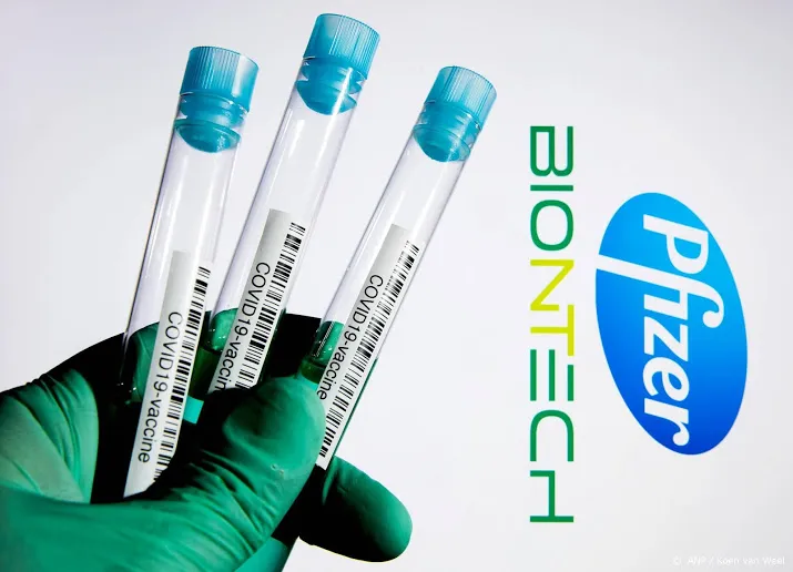 pfizer kan bij eerder groen licht voor vaccin ook eerder leveren