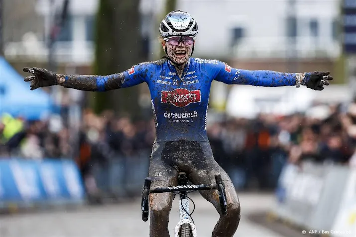 pieterse verovert nederlandse titel veldrijden