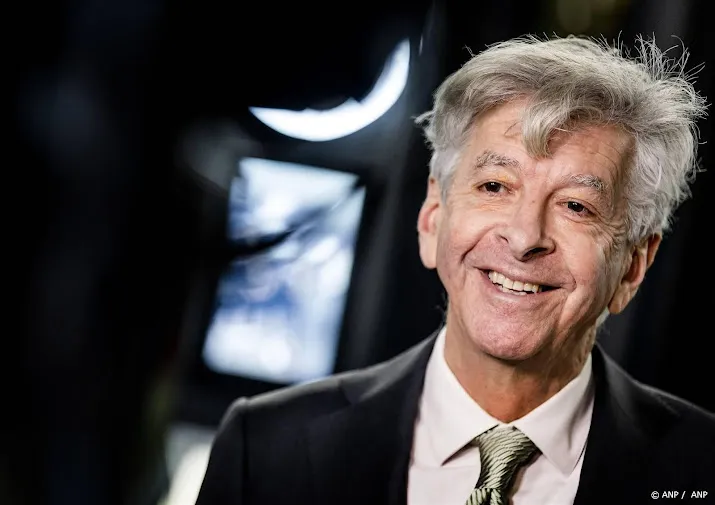 plasterk brengt verslag uit over zijn verkenningen voor coalitie
