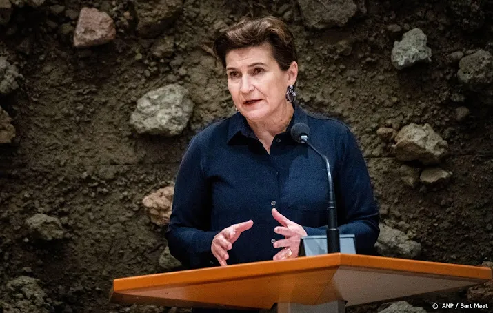 ploumen ik sprak met vrouwen die melding maakten over van dijk