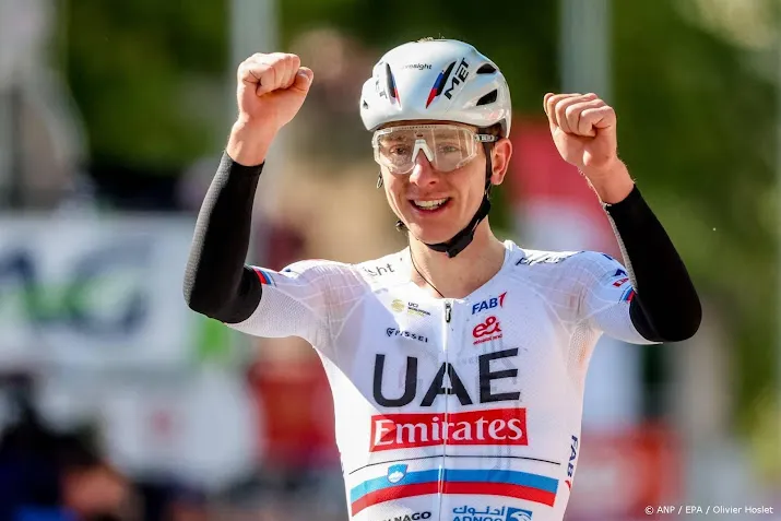 pogacar wint luik bastenaken luik na lange solo voor tweede keer