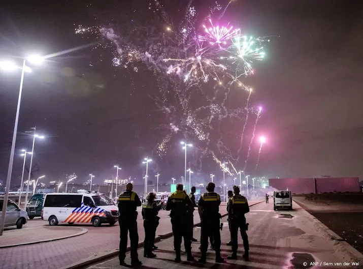 politie minder incidenten wel meer aanhoudingen jaarwisseling