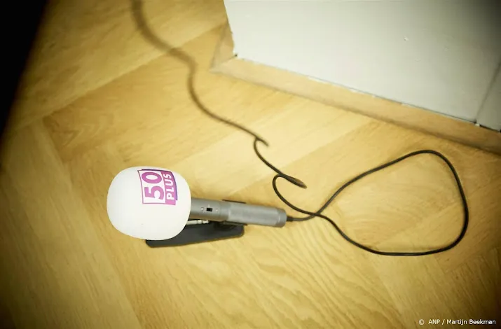 politie moet ingrijpen op ledenvergadering 50plus