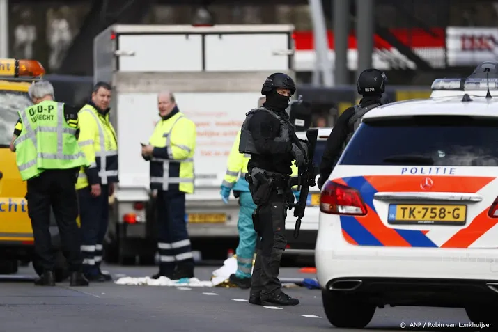 politie schutter utrecht voortvluchtig