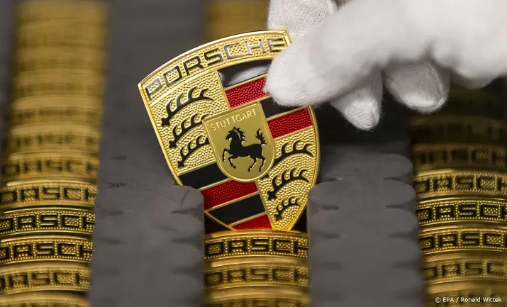 porsche steekt tientallen miljoenen in fabrikant van accus