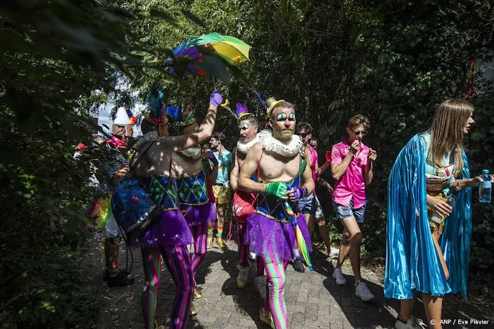 pride afgesloten met eindfeest op volle dam