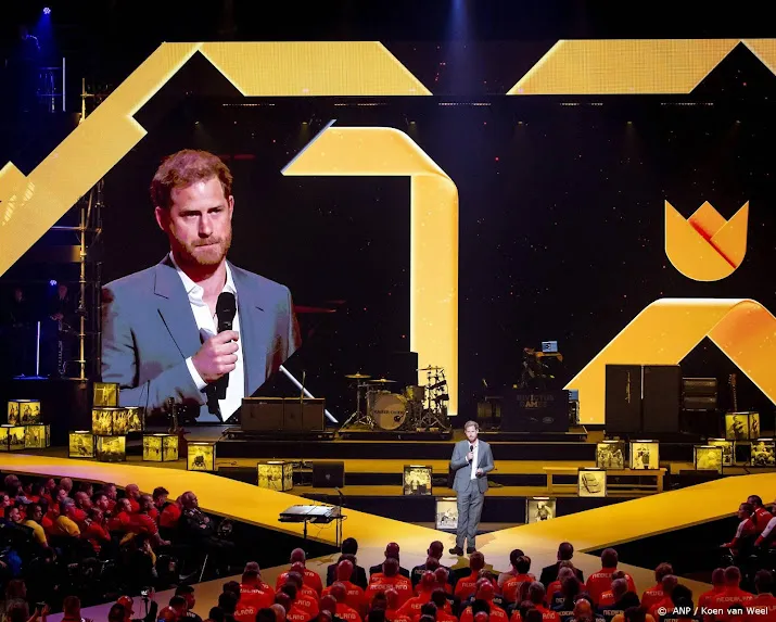 prins harry geemotioneerd bij opening invictus games
