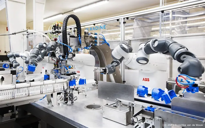 productie nederlandse industrie zet daling voort