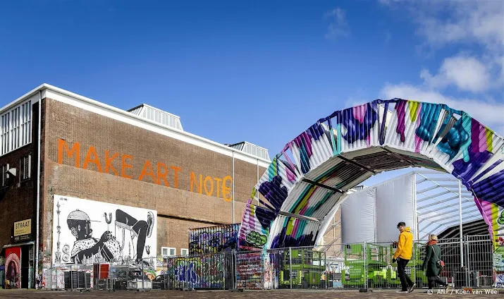 protestmars sekswerkers en ondernemers tegen erotisch centrum