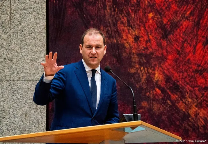 pvda komt met wet tegen ontaard kapitalisme