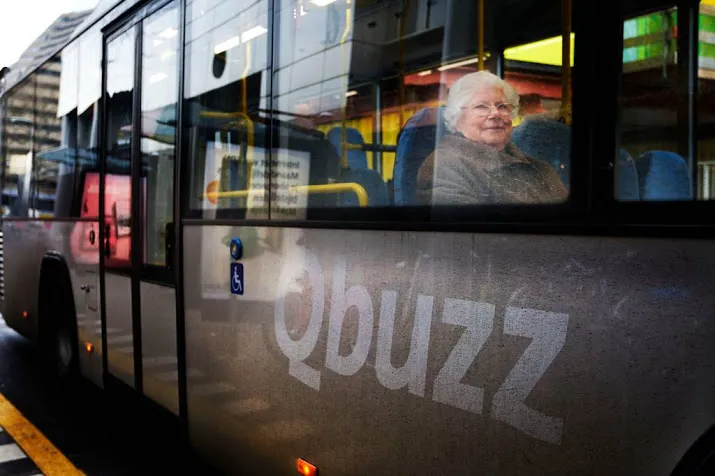 qbuzz schaft contant betalen in bussen af