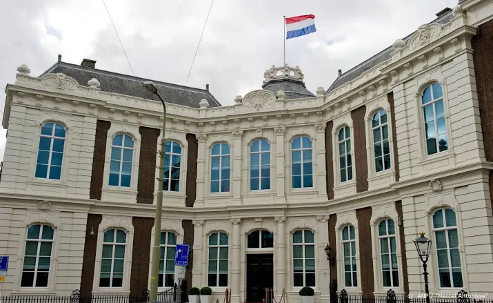 raad van state behandelt tot eind april alleen belangrijke zaken