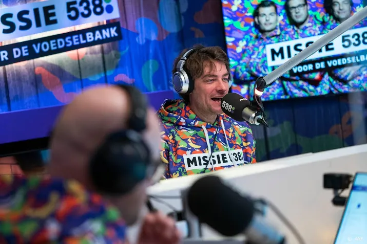 radio 538 haalt 223 207 voedselpakketten op voor de voedselbank