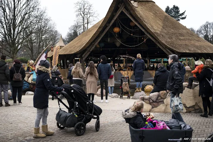 rechtbank efteling moet zich houden aan maximum aantal bezoekers