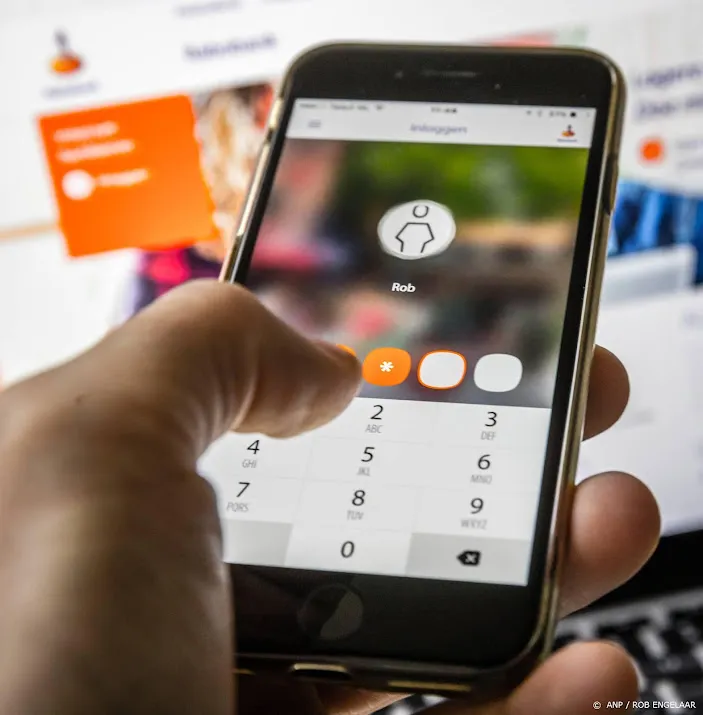 recordaantal van 100 miljoen betalingen met smartphones in maart