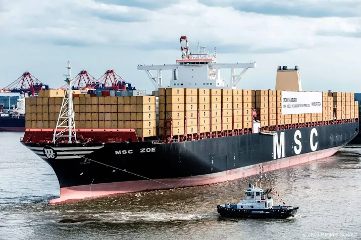 rederij gaat zoeken naar verloren containers