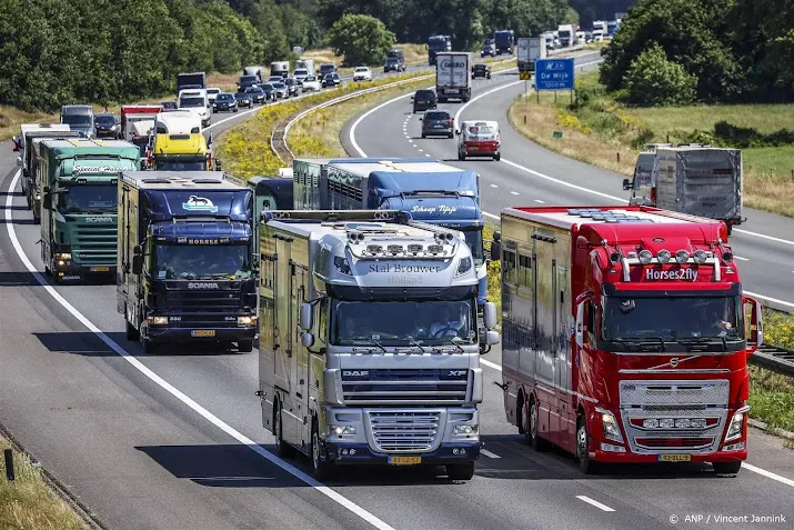 rekenkamer vieze vrachtauto blijft rijnaak en trein aftroeven