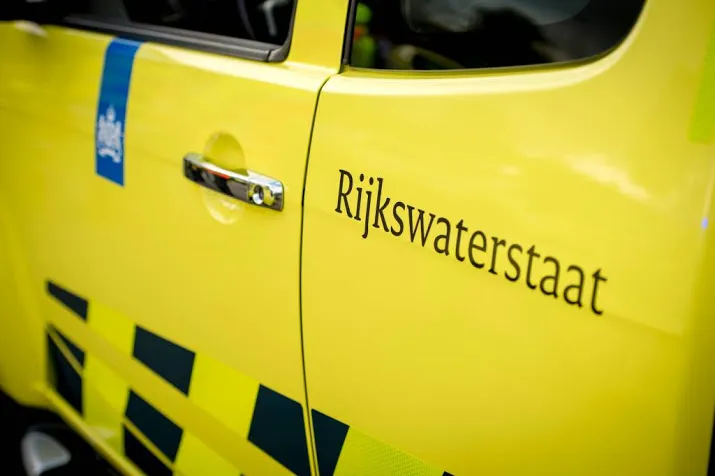 rijkswaterstaat koopt informatiedienst vid